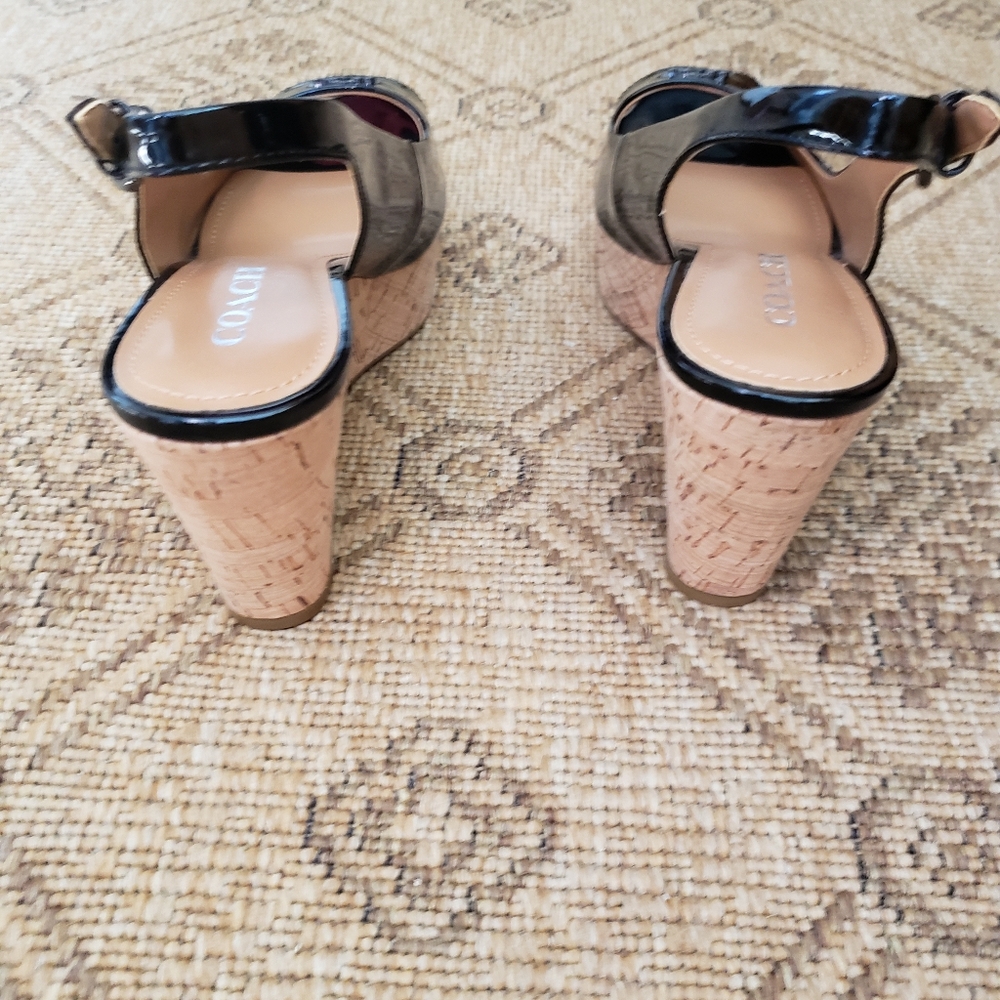 Coach woman's open toe shoes 3 inch heal - Picture 4 of 6